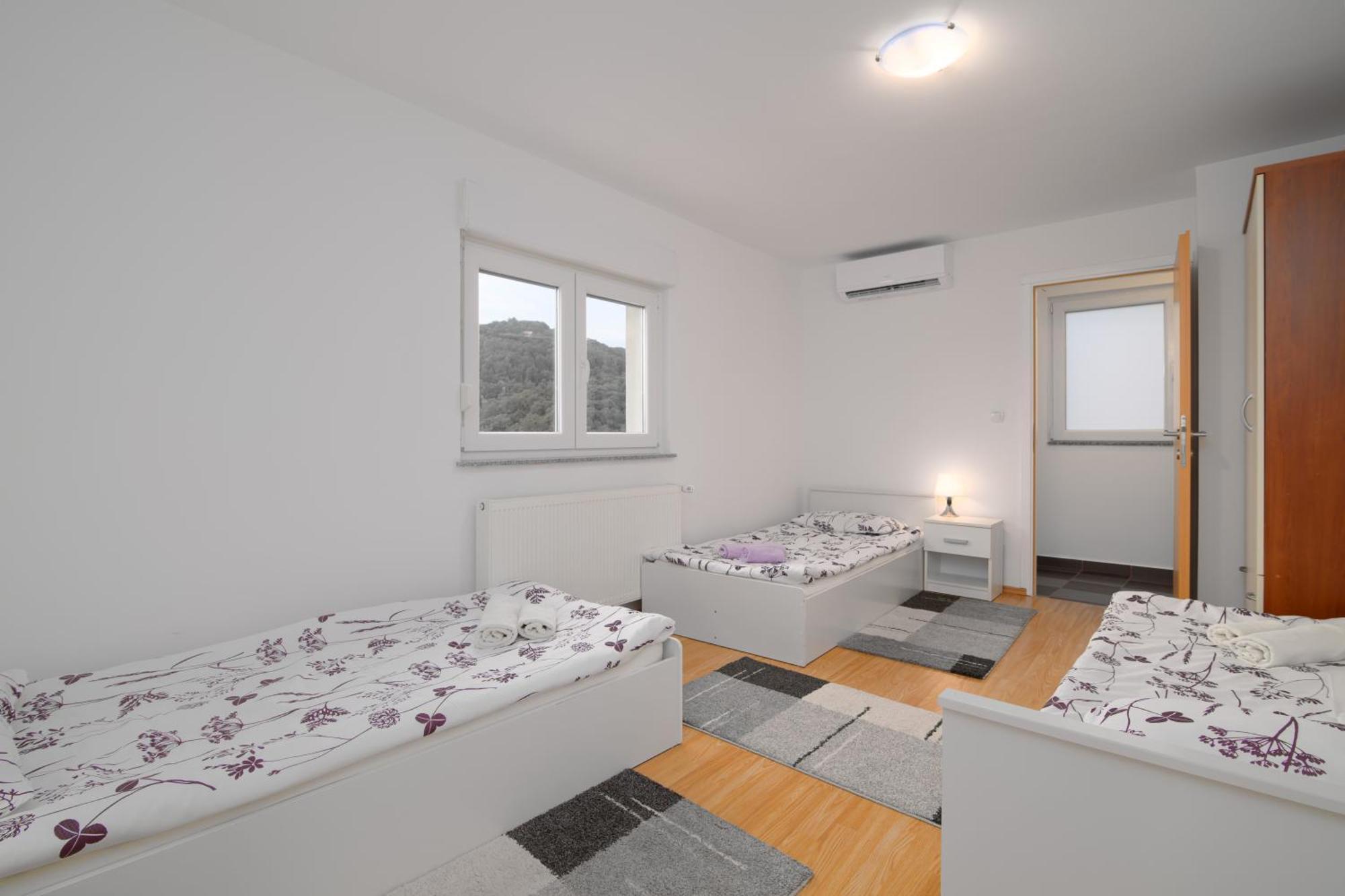 Carobni Pogled Zagreb Villa Bagian luar foto